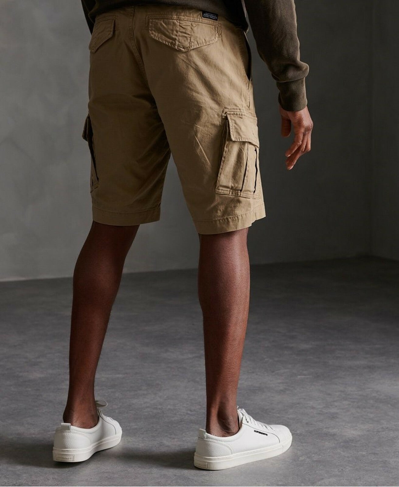SUPERDRY Core Cargo Shorts Dress Beige – Phases Men's Fashion